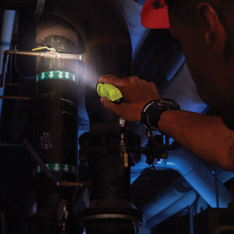 Dualie® 3AA Laser | Intrinsically Safe Laser Flashlight | Streamlight®