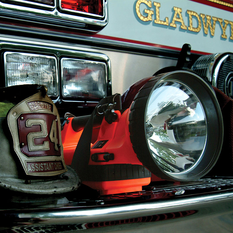 H.I.D. LiteBox® | High Intensity Search Light | Streamlight®