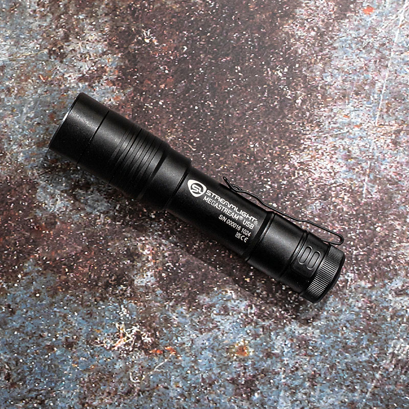 MegaStream® USB | Lanterna LED Recarregável | Streamlight®