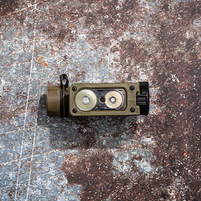 Sidewinder Compact® III | Tilting Head Flashlight | Streamlight®