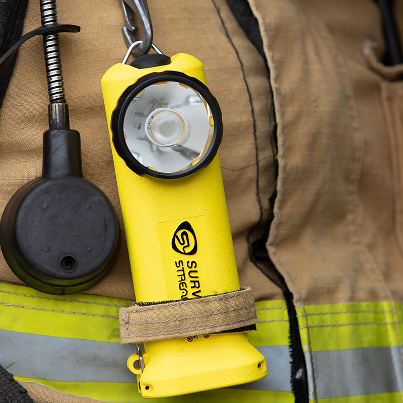 Survivor® | Right Angle Light | Streamlight®