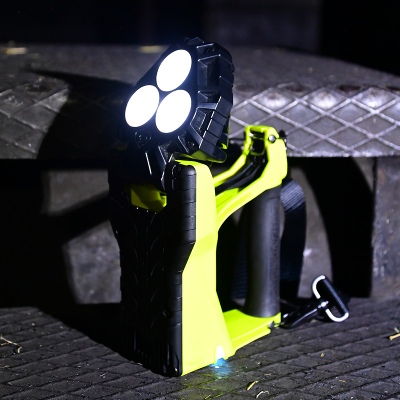 Vulcan® 180 | Emergency Scene Lantern | Streamlight®