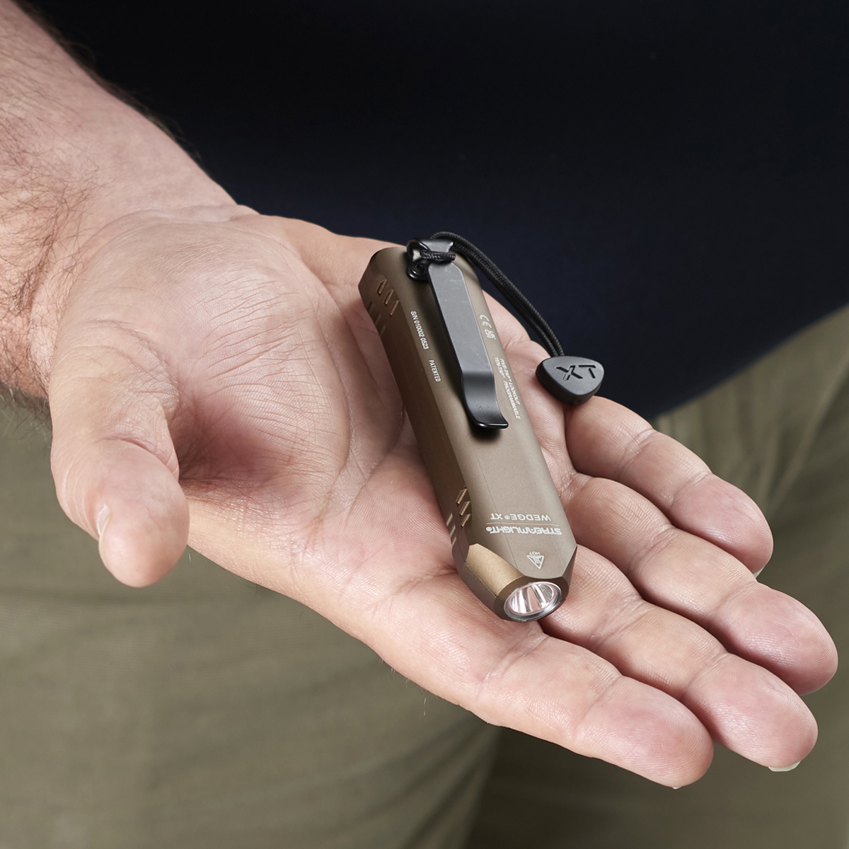 Wedge® XT | Rechargeable EDC Flashlight | Streamlight®